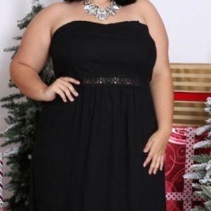 STRAPLESS MAXI DRESS PLUS